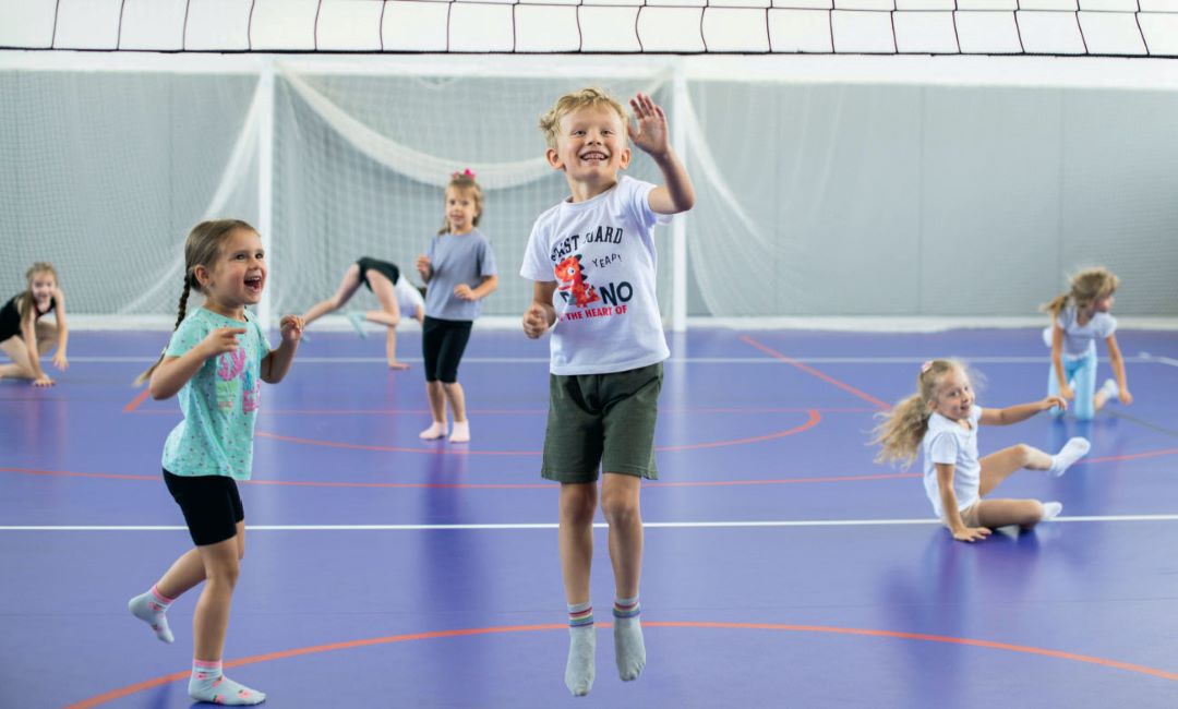 Урок физкультуры в подготовительной группе