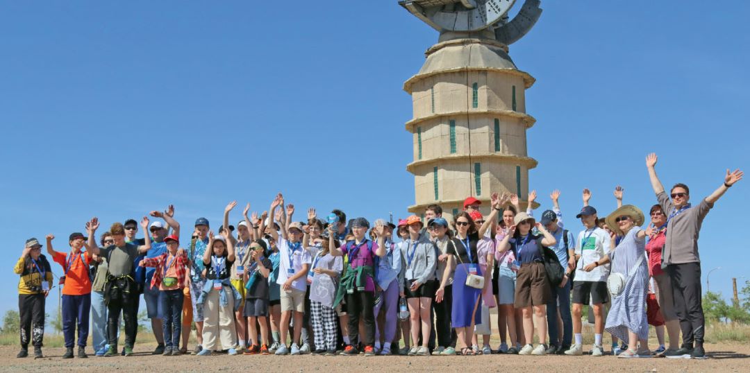 Ученики НЧШ на территории Байконура